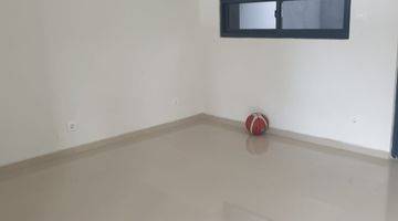 Gambar 1 Rumah 2 Lantai Bagus Semi Furnished di Cluster Hyra Melia, Tangerang Selatan