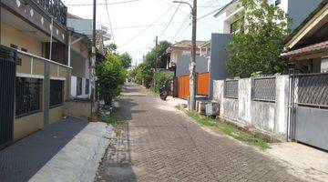 Gambar 3 Rumah 2 Lantai Bagus Semi Furnished SHM di Bukit Nusa Indah, Tangerang Selatan