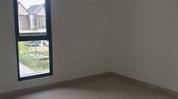 Gambar 5 Rumah 2 Lantai Bagus Semi Furnished di Cluster Hyra Melia, Tangerang Selatan