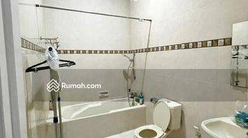 kamar mandi rumah mewah 2 lt dalam