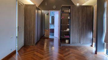 kamar tidur rumah exclusive desain unik di