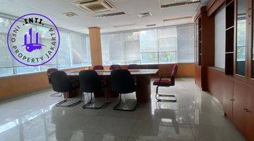 Gambar 3 Gedung Kantor 4,5 Lantai di Wisma Gandaria Jakarta Selatan