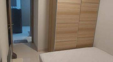 kamar tidur disewakan 1 br apartemen gold