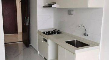 Gambar 1 Apartemen Skyhouse Bsd Lantai 2 Baru Semi Furnished