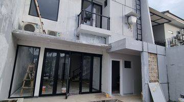 Gambar 3 Rumah Baru 4 Kamar di melatmas Serpong BSD