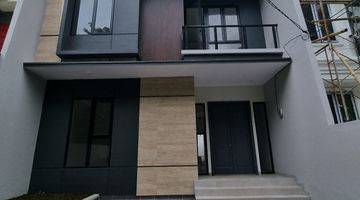 Gambar 1 Rumah Baru 4 Kamar di melatmas Serpong BSD