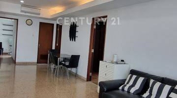 Gambar 2 Apartment Springhill Royale 3br + 1 Furnish Golf View