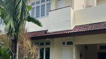 Gambar 1 Modest House 3 Bedrooms For Rent  In Cipete