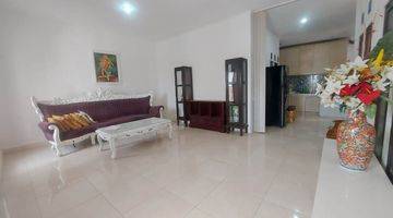 Gambar 2 Rumah Furnished 1,5 Lantai di Taman Mumbul, Nusa Dua