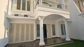 Gambar 1 Rumah 2 Lantai Bagus Semi Furnished SHM di Pulau Sepa, Jakarta Barat