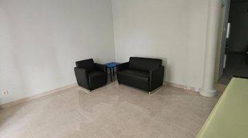 Gambar 4 Rumah 2 Lantai Bagus Semi Furnished SHM di Pulau Sepa, Jakarta Barat