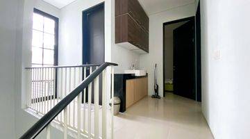 Gambar 4 Rumah Citraland Oakwood Modern Minimalis Bagus Furnish Siap Huni