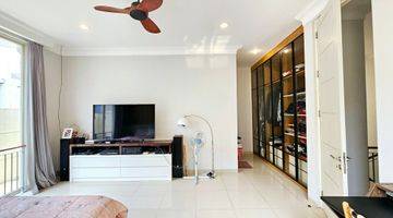 Gambar 3 Hot List Rumah Bagus Full Furnish Minimalis Mansion Pakuwon Indah Surabaya Barat