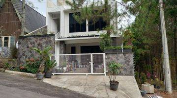 Gambar 1 DIJUAL RUMAH MODERN DALAM KOMPLEK DEKAT GEGERKALONG DAN POLBAN CIWARUGA BANDUNG UTARA