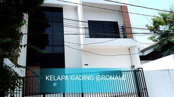 Gambar 2 Rumah Murah 9x18 Kelapa Gading Summarecon