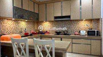 Gambar 4 Townhouse Komplek Green Katamso 