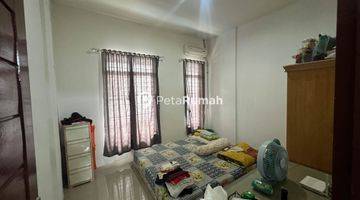 Gambar 4 Townhouse Komplek Taduan Harmony