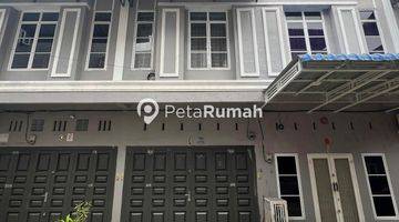 Gambar 1 Townhouse Komplek Taduan Harmony