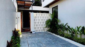 Gambar 2 Brand New Villa Cluster Onegate System At Kuwum Ii Umalas ..5 Minutes To Canggu Area And Seminyak Area 