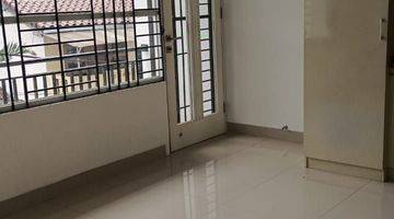 kamar tidur rumah disewakan