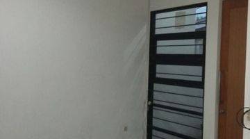kamar tidur rumah disewakan