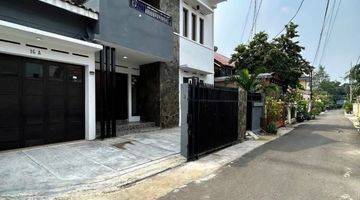 Gambar 1 Rumah Dijual di Tebet