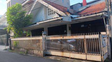 Gambar 1 Rumah Dijual di Tebet