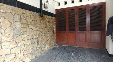 Gambar 4 Rumah Disewakan Di Tebet