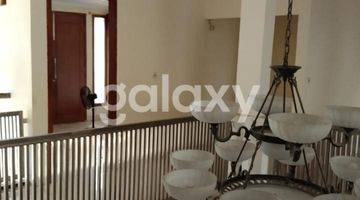 Gambar 5 Dijual Rumah Pakuwon Indah Vila Bukit Indah