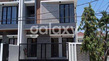 Gambar 4 Dijual Rumah Baru Gress Minimalis Sutorejo Prima Selatan