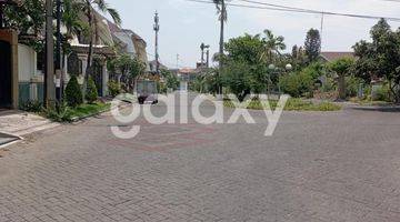 Gambar 3 Dijual Rumah 2 Lantai Di Araya Surabaya