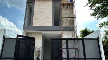 Gambar 1  Rumah Baru Gress Minimalis Modern Sutorejo Surabaya Timur