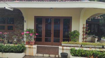 Gambar 2 Rumah Bagus Siap Huni Semi Furnished Dijual Di Jakarta Pusat 