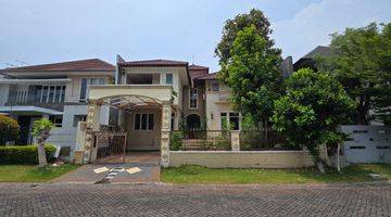 Gambar 1 Rumah Villa Westwood Pakuwon City Strategis Row 3 Mobil