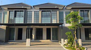 Gambar 1 Rumah Aruba Villa Pakuwon City New Minimalis Carport, Smart Lock