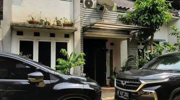 Gambar 5 Di Jual Rumah Town House 2 set Lantai  belakang TSM cibubur