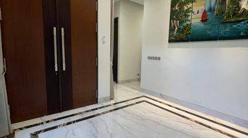 Gambar 5 Rumah Baru Semi Furnished SHM di Pantai Indah Kapuk, Jakarta Utara