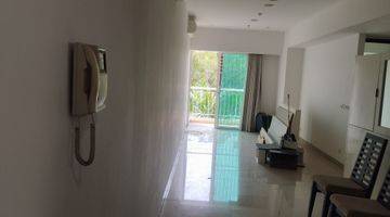 Gambar 4 Sherwood residence tower Regent lantai 3 harap kolam renang