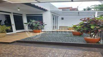 tampak depan rumah modis bikin nyaman deh