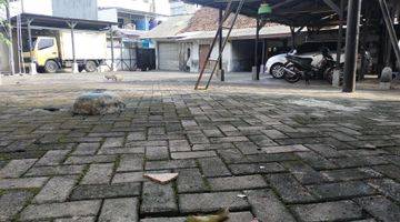 Gambar 1 Tanah strategis dipinggir jalan utama 