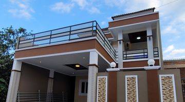 Gambar 2 Rumah Mewah Luxury Full Furnished Dengan Kolam Renang Dekat Perum Pertamina Purwomartani 