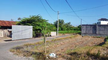 Gambar 2 Tanah View Pantai Lingkungan Villa di Ketewel Gianyar Bali