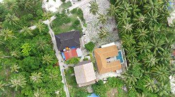 Gambar 4 Front Of Lances Right Prime Mentawai Islands Investment Villa Katiet