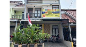 Gambar 1 Rumah Bagus Lantai Granit Di Jatikramat, Bekasi. 