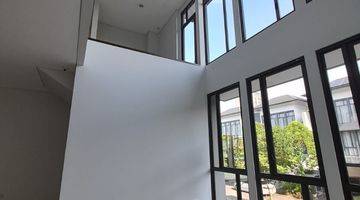 Gambar 4 Rumah Modern Cantik