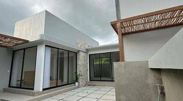 Gambar 1 Dijual Villa Ready Unit Furnished, Pool Harga 2 M-an di Ungasan