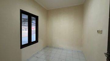 Gambar 2 Dijual Rumah Ready Unit Strategis Murah Hrg Nego 1 M-an di Benoa