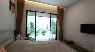 Gambar 3 Rumah 2 Lantai Bagus Unfurnished SHM di Singgasana Pradana , Bandung