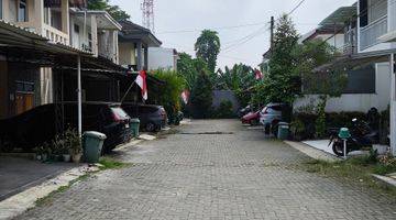 Gambar 4 Rumah Cantik Dalam Cluster 2 Lantai Lokasi Strategis 