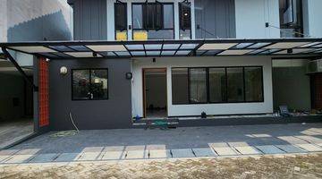 Gambar 1 Rumah Baru 2 Lantai Dalam Townhouse Di Veteran Bintaro Shm